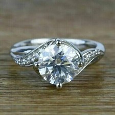 925 Sterling Silver 2.0Ct Round Cut Simulated Diamond Solitaire Wedding Ring