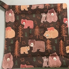 Deluxe Hot Pad/ Pot Holder: Bears In Woods: Brown: Quilted