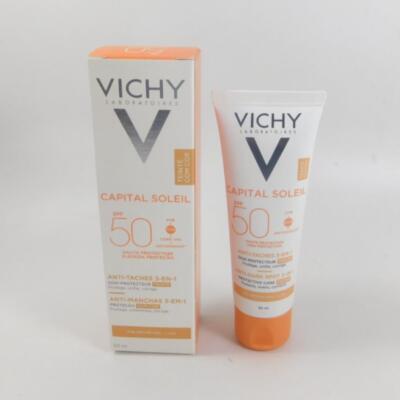VICHY Capital Soleil SPF50 ANTI-TACHES 3 EN 1 ''TINTED'' 50ml *NEW IN BOX*