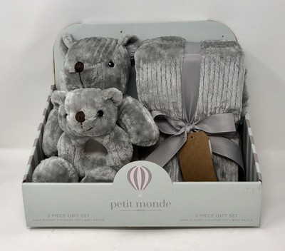 petit monde baby blanket