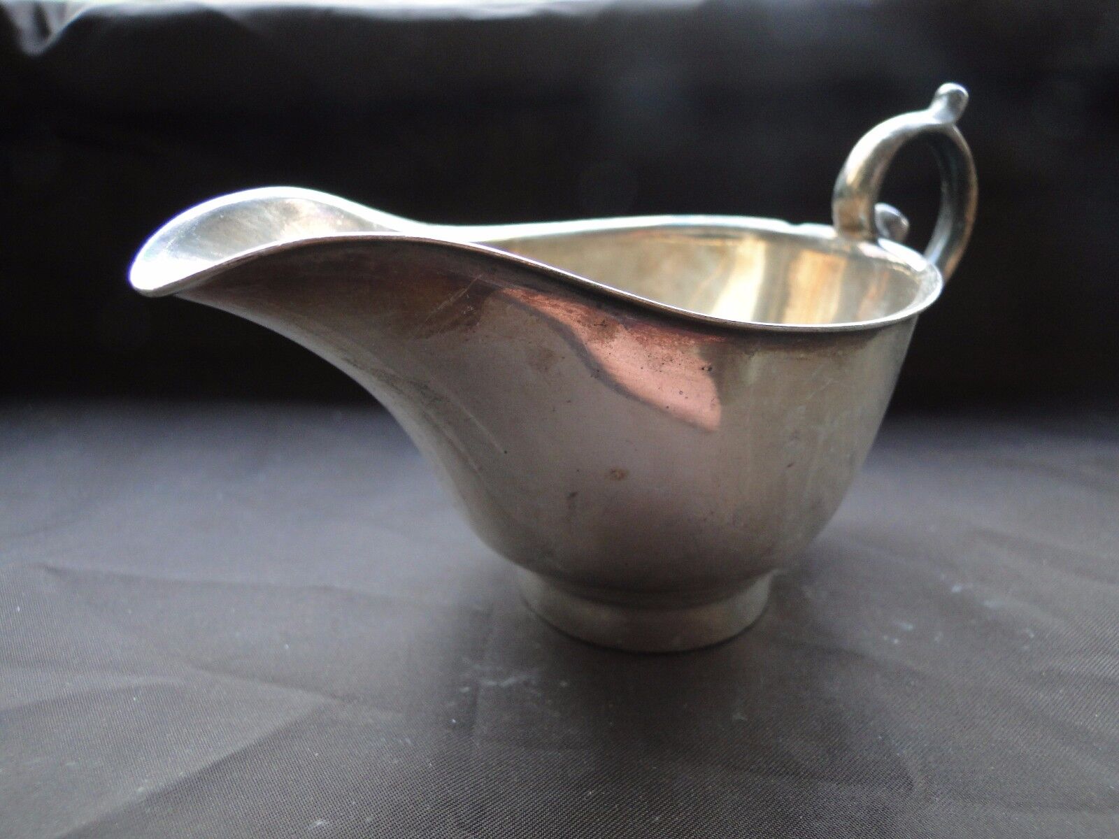 MINIATURE SAUCE BOAT, ANTIQUE MARKED, SILVER PLATED, ENGLISH 188