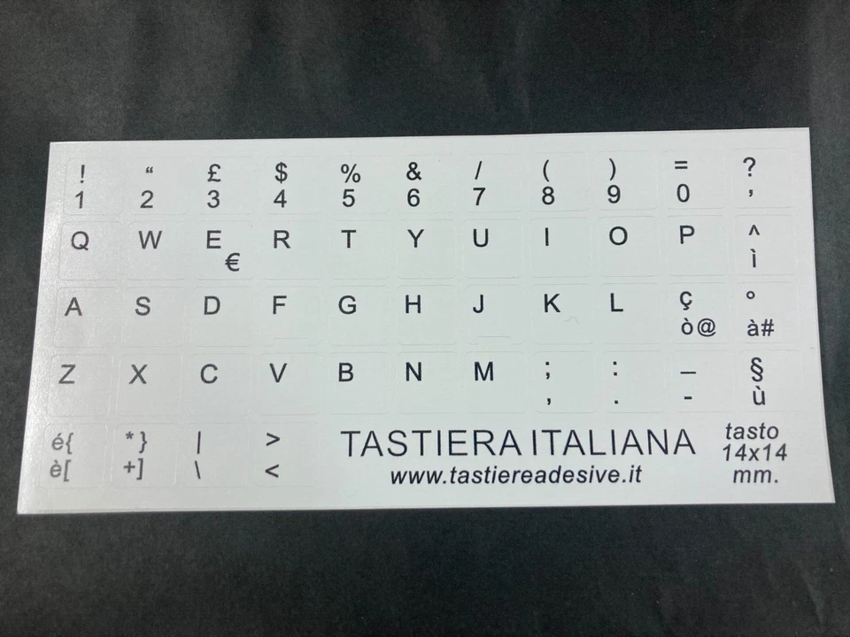 Adesivi Tastiera Italiana Pc Notebook Computer Fondo Bianco tasto 14x14mm - Immagine 2 di 4
