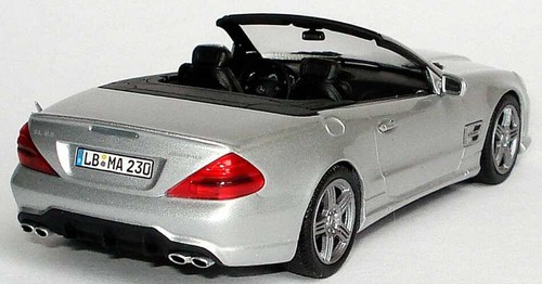 Mercedes Benz SL63 AMG R230 Iridium Gray 2008 Minichamps B66960018 1/43 Silver - Picture 5 of 8