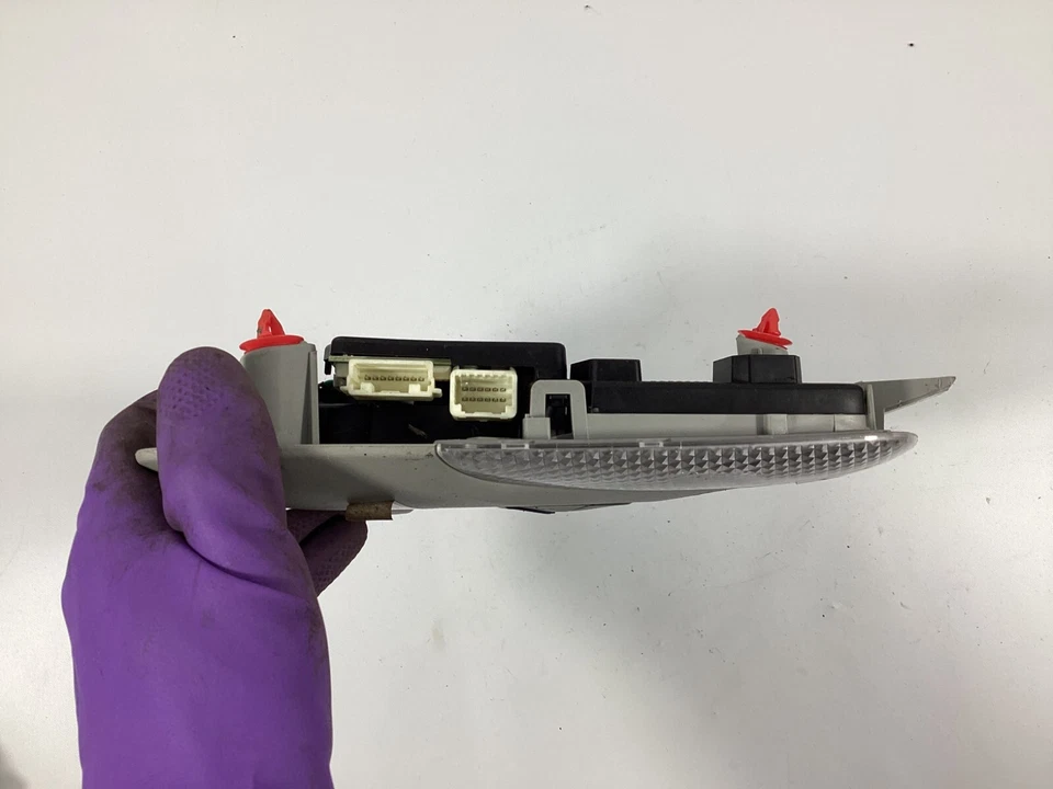 2021 - 2022 TOYOTA CAMRY C-HR ROOF OVERHEAD CONSOLE DOME LIGHT LAMP SWITCH OEM . - Image 4 of 4