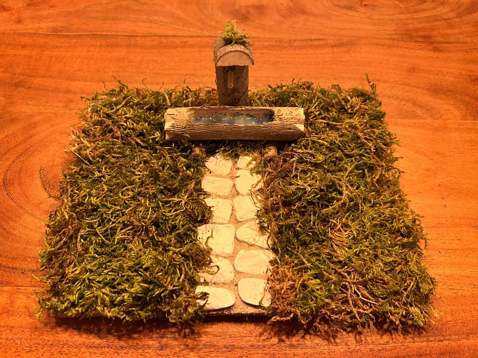 Brunnen für Krippe mit Landschaft und Moos Krippenzubehör Krippenbau