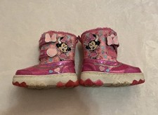 Disney Minnie Mouse Girls' Light-Up Snow Boots Size 8