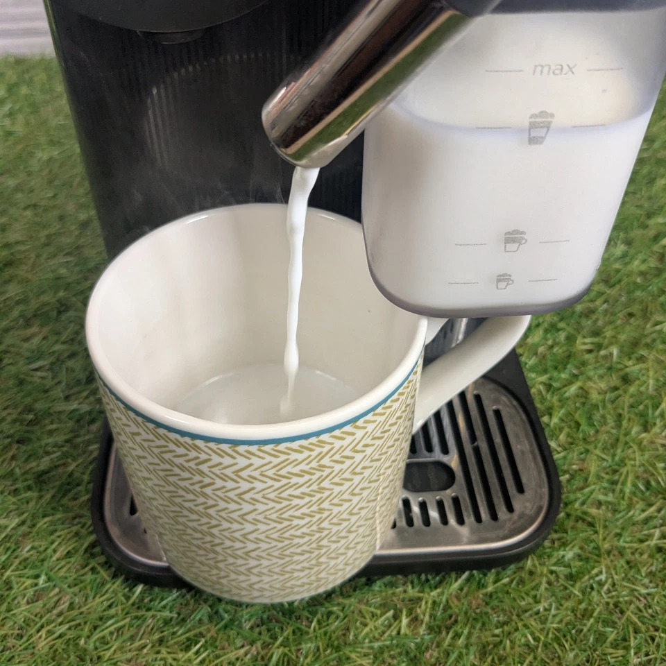 De'Longhi Lattissima One EN510.B, photo 3 of 5