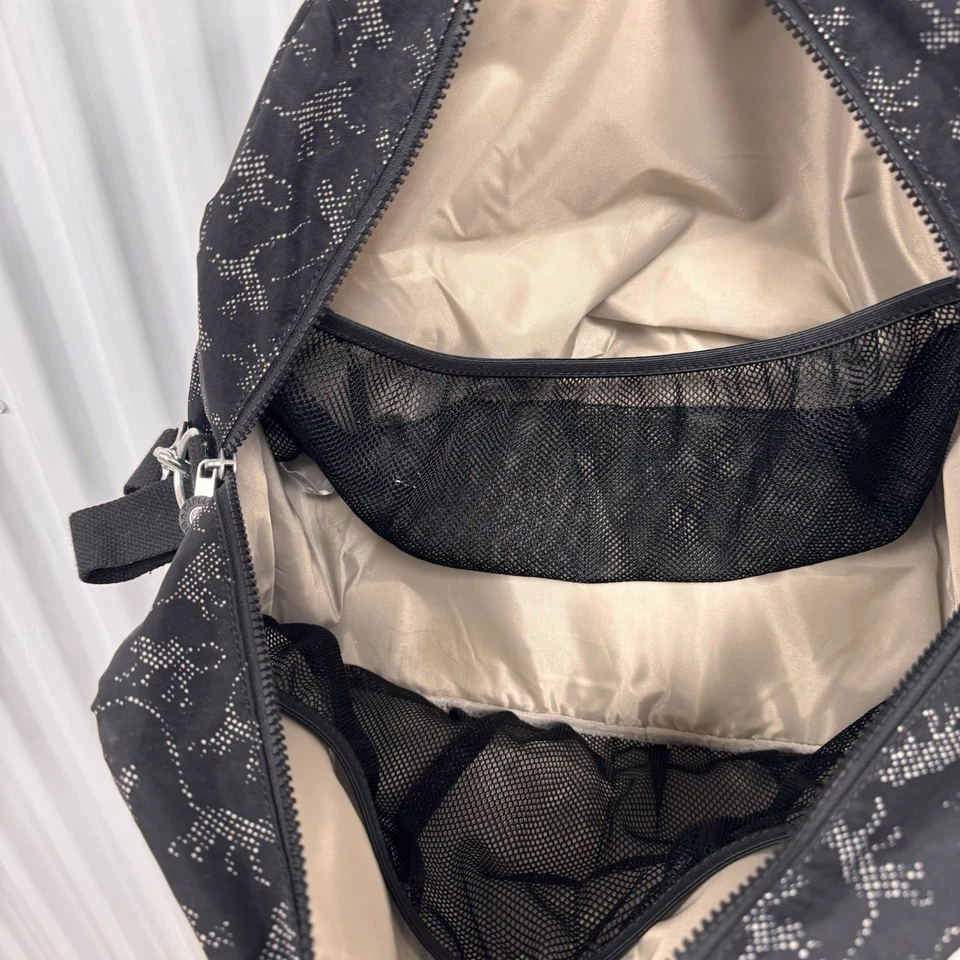 Bolsa de pañales para bebé Kipling TM5558 negra Popper Mono novedad $159 Foto 4 de 4