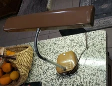 MCM COSMO Brown Floating Streamline Fluorescent Desk Lamp Tested Industrial VTG