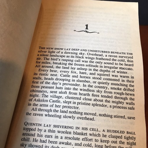 Lot: 3 Vtg Stephen Lawhead Books THE DRAGON KING TRILOGY Hall Nin Sword Flame PB - Picture 8 of 8