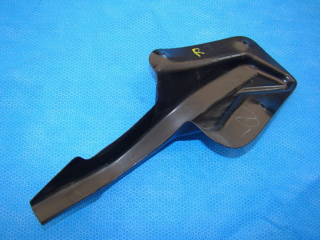 ROLLS ROYCE TRUNK LID HINGE COVER RIGHT SILVER SPUR