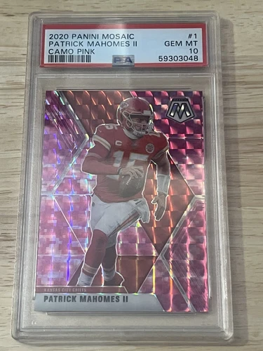 2020 Panini Mosaic Patrick Mahomes Pink Camo PSA 10