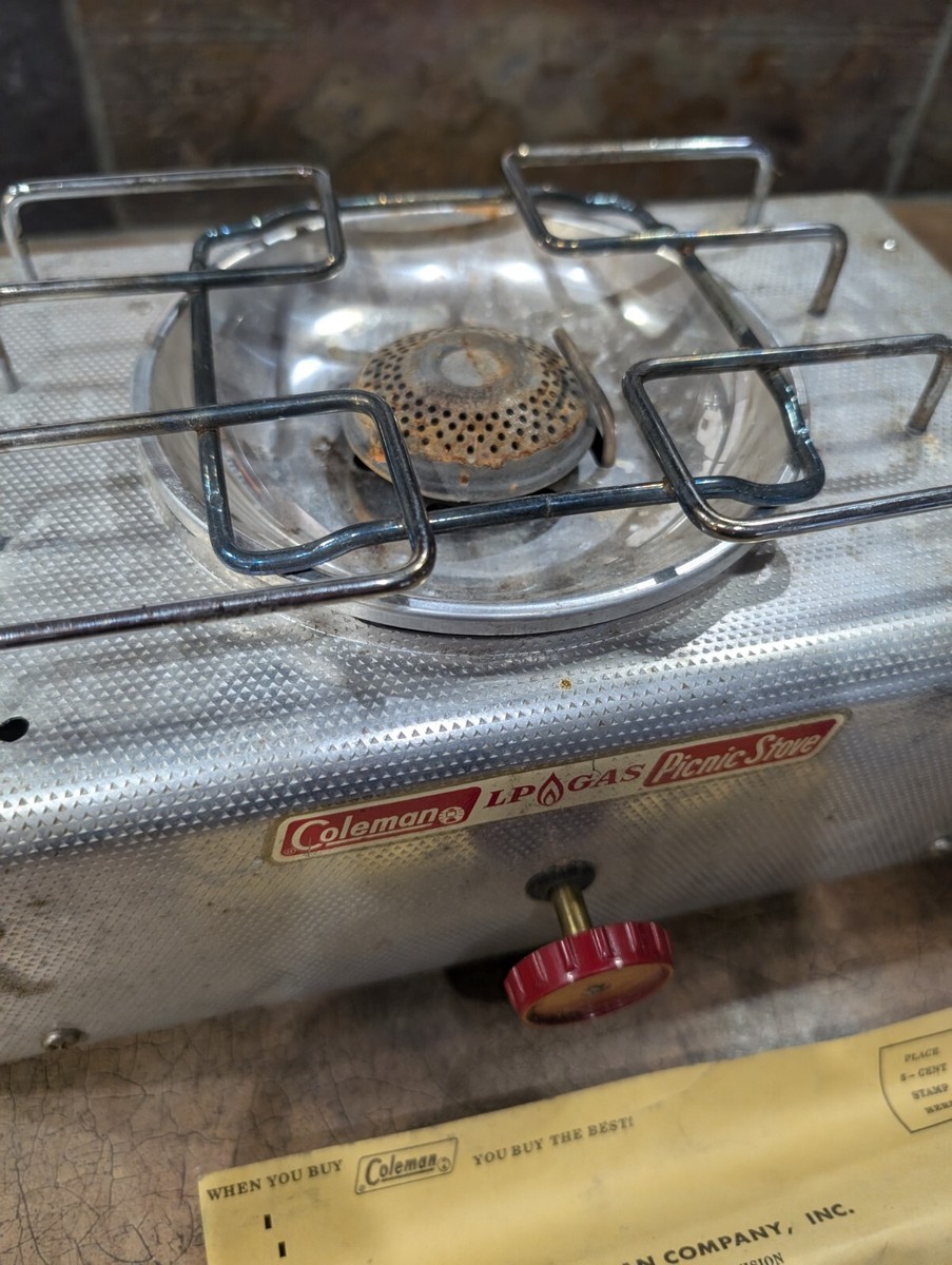 Vintage Coleman Aluminum Picnic Stove 5404 One Burner with Box +