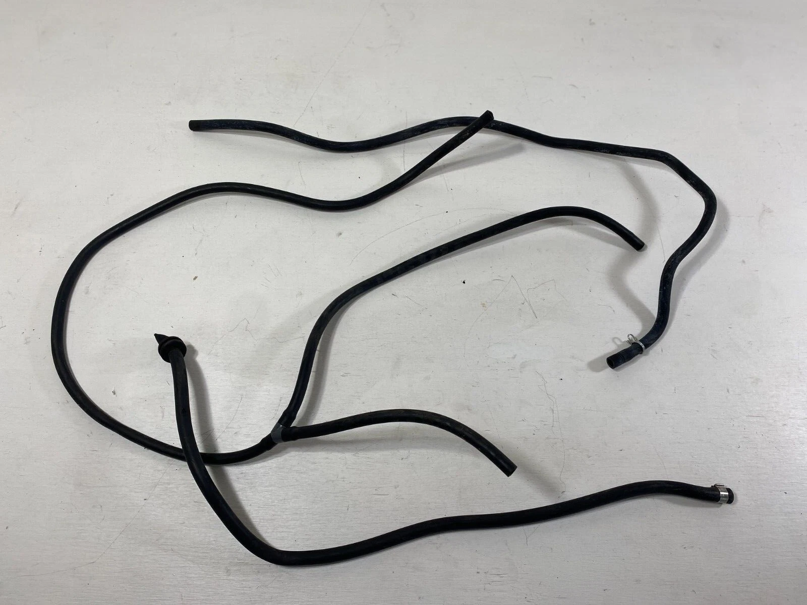 2012 Ducati Diavel Breather Hose Kit Engine Crankcase OEM Lines Tubes Crank Case