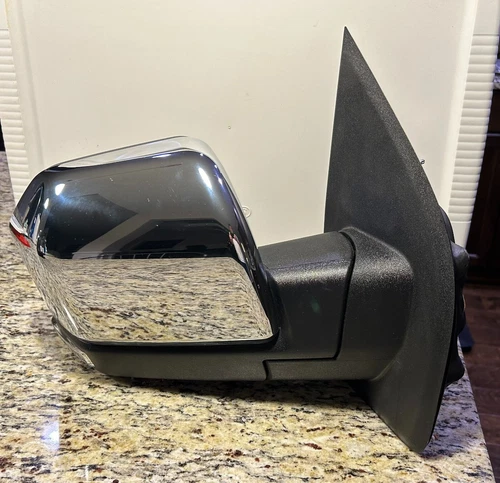 2015-2018 Ford F150 Right Passenger Signal Door Mirror OEM Chrome