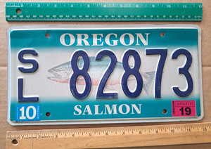License Plate, Oregon, 2019, Specialty: Salmon, SL 82873