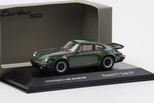 Welly 1/43 Porsche 911 930 Turbo 3.0 1975 Green Porsche Museum Special Edition