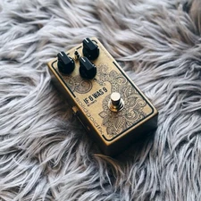 SolidGoldFX IF 6 WAS 9 BC108CS Fuzz Face series