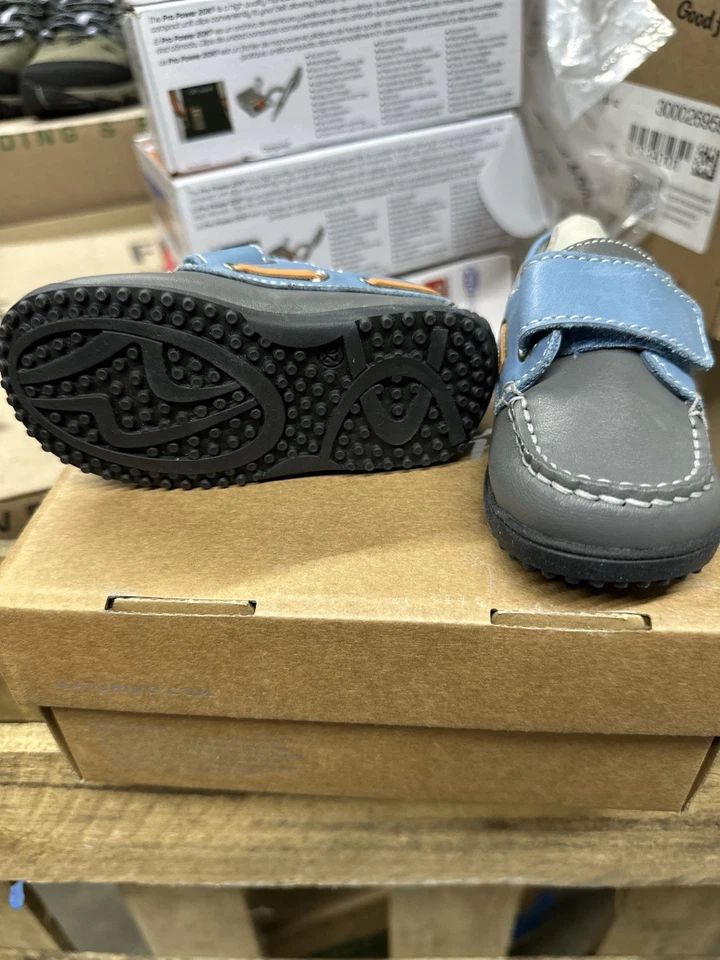 NUEVO EN CAJA Zapatos Escolares Naturino Cuero Azul/Gris Talla 20 EU ¡Nuevos! ¡Envío gratis! Foto 4 de 4