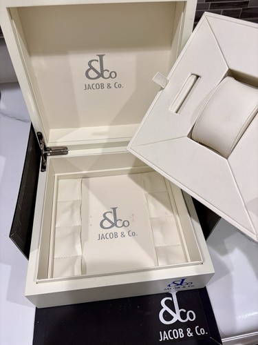 Jacob & Co Five time zone Watch Box *BOX ONLY* - Picture 5 of 5