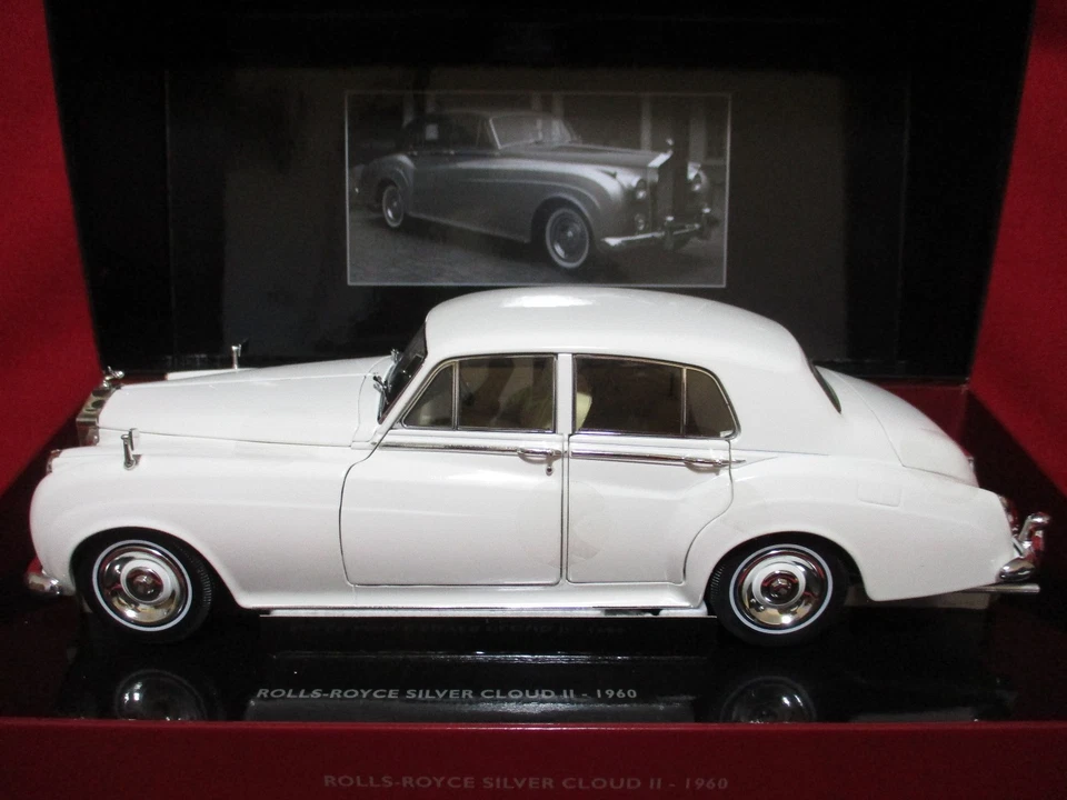 1:18 1960 Rolls Royce Silver Cloud II 2 White Minichamps Classic Model Car Rare - Image 2 of 4