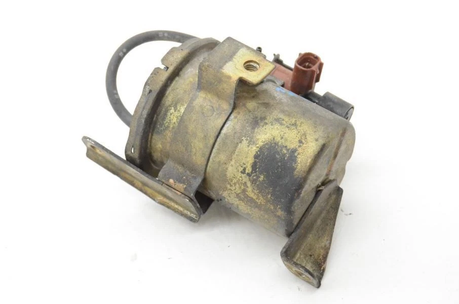 1986-1988 Toyota Supra MK3 7MGE Non Turbo Vacuum Canister with Solenoid - Image 3 of 4
