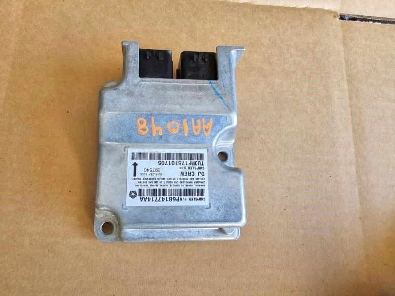 Dodge Ram 3500 SRS 2011 módulo usado P68147714A envío Foto 4 de 4