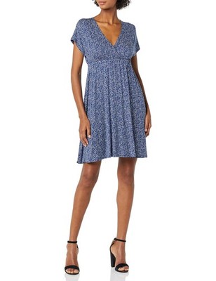 Sommerkleid für jeden Tag  Amazon Essentials L 