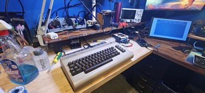 Commodore 64 C64 Breadbin Computer System TESTED READ