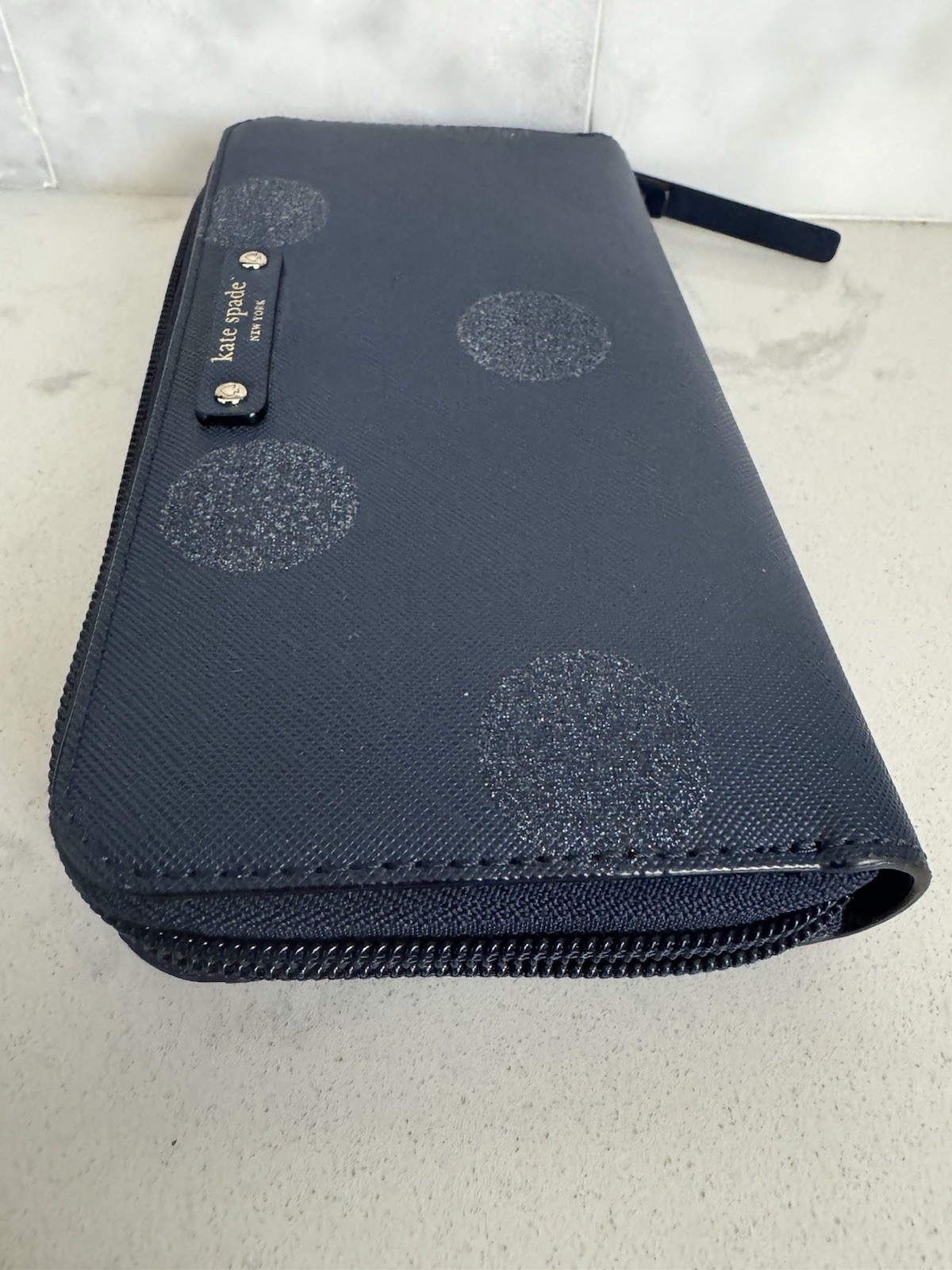 Picture 3 of 21