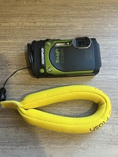 Olympus Stylus TOUGH TG-870 Digital Camera   Green   Water For Parts Untested