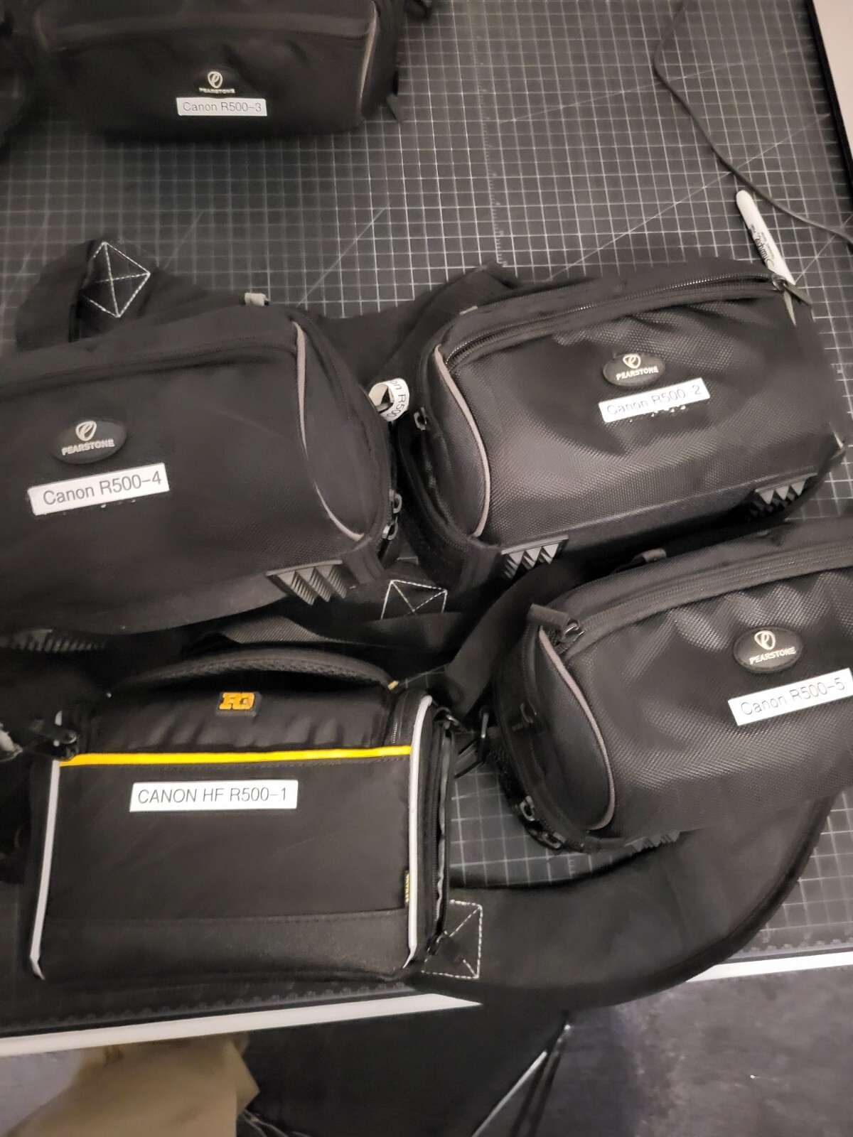 Canon Vixia HF R500 Full HD Camcorder & Battery + Charger And Camera BAG