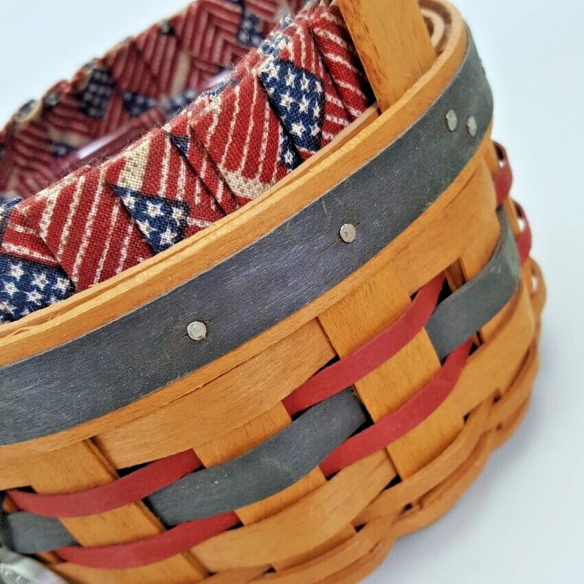 Longaberger 1997 Inaugural Basket Badge Tie On Eagle Coin Plastic Cloth Liner  .