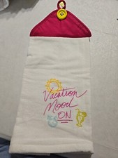 KITCHEN HANGING POTHOLDER DISH TOWEL w. Pink Top VACATION MOOD ON white towel