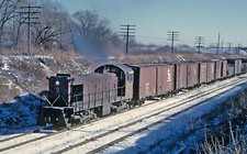 CGW Way Freighton double-track main in Elmhurst 5 x 7 Photo