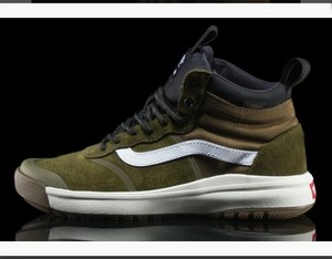 vans ultrarange colors