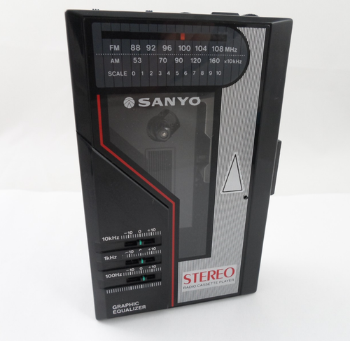 Sanyo M GR67 Stereo Radio Cassette Player Walkman Kassettenspieler Equalizer