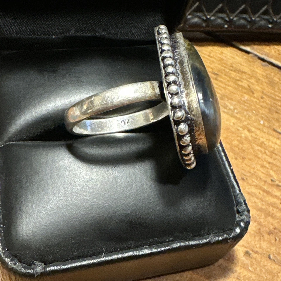 Anillo de joyería hecho a mano de plata de ley .925 con piedras preciosas naturales talla 8 Foto 3 de 4