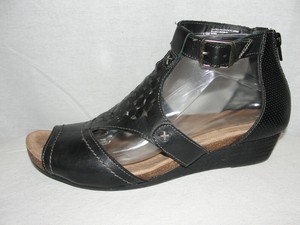 earth origins hermia wedge sandal