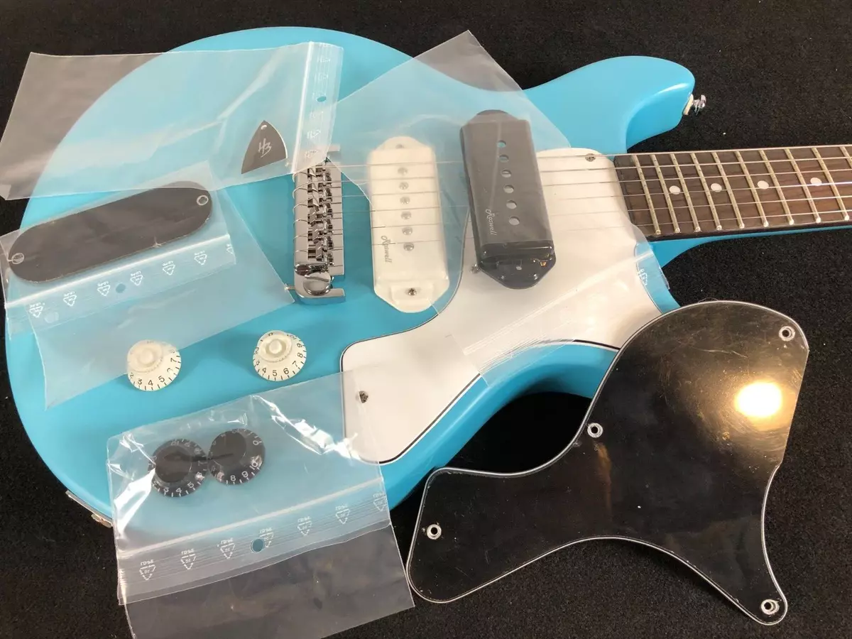 Harley Benton DC-Junior FAT Benton Blue P90 Pickup + Graphite Nut + BONUS  EXTRAS