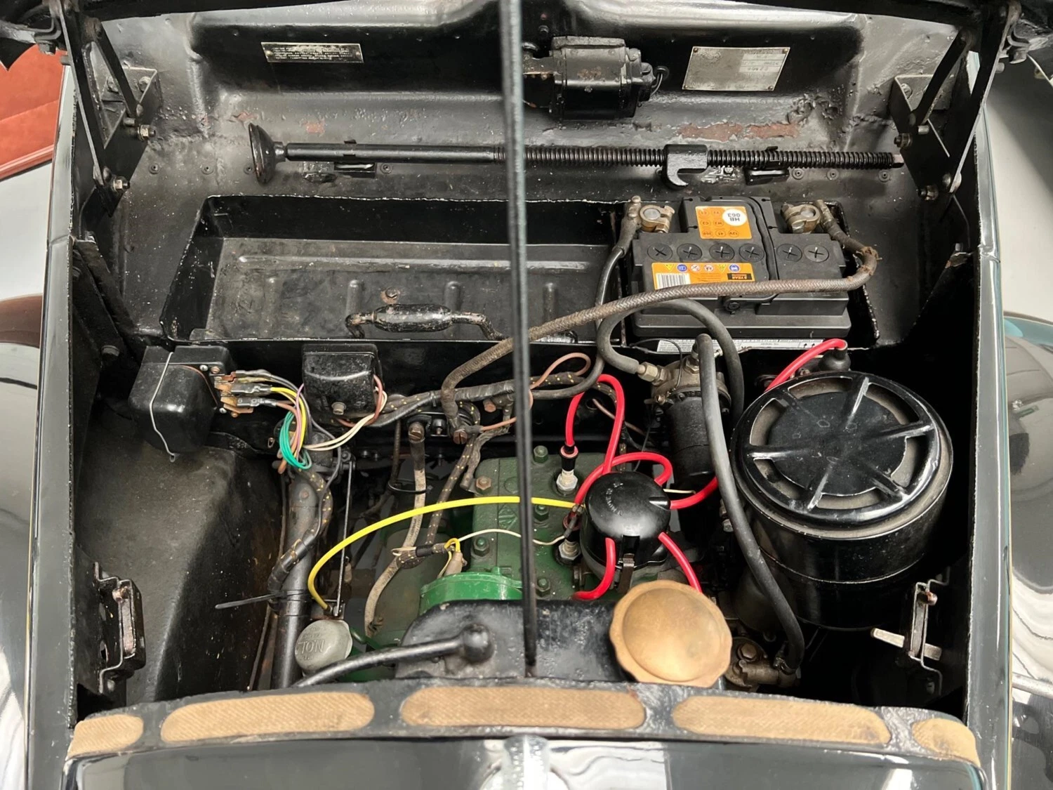 Picture 20 of 24