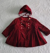 Beautiful vintage Kute Kiddies 1950's 2 pc Velvet Toddler Coat & Bonnet 2t