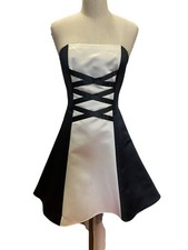 Vintage Jessica Mcclintock For Gunne Sax Black White Strapless Corset-Style Dres