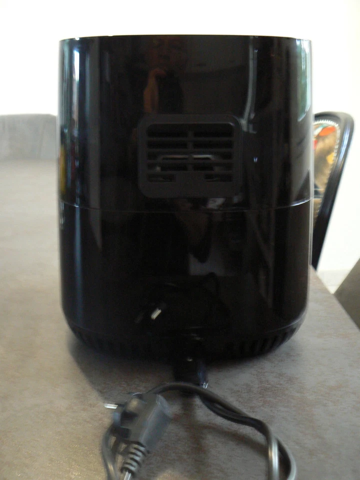 Airfryer Friteuse Sans Huile 4,1L PHILIPS 1400W - HD9200/90 - 4 Personnes - NOIR - Photo 3/4