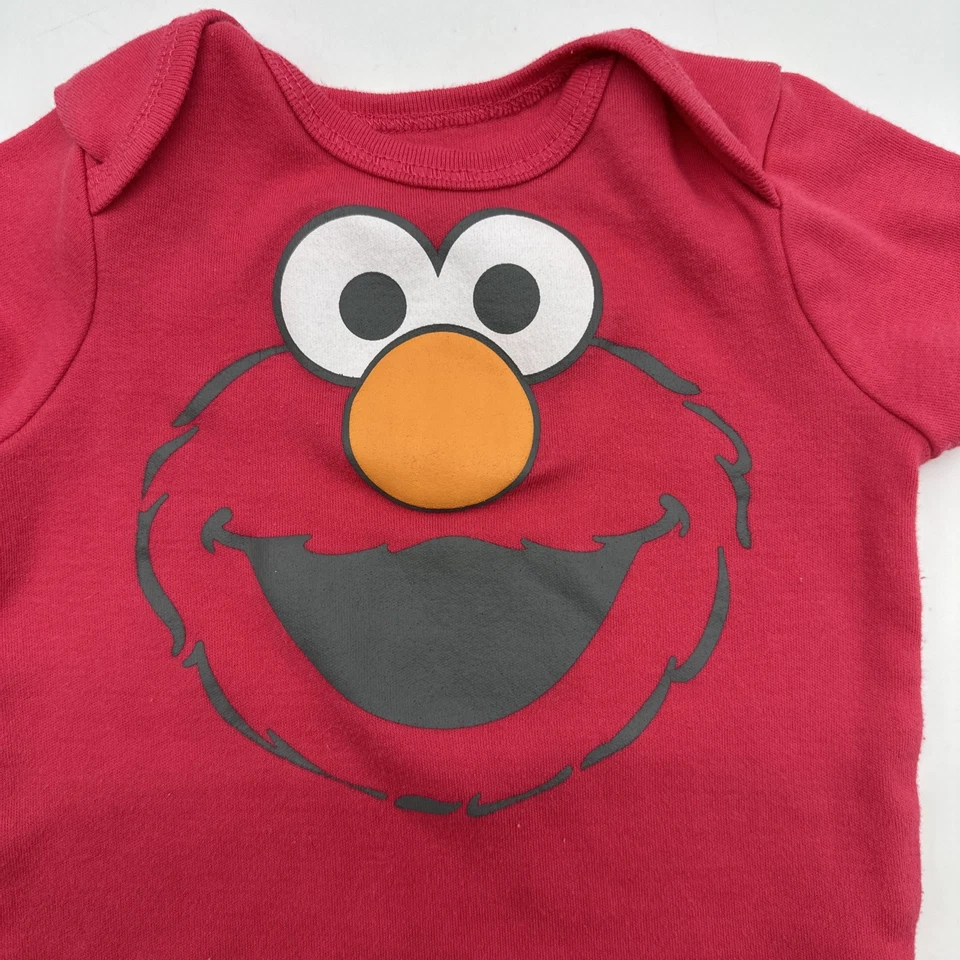 Sesame Street One Piece Youth Boy 9M estampado gráfico logotipo a presión .. #33152 Foto 2 de 4