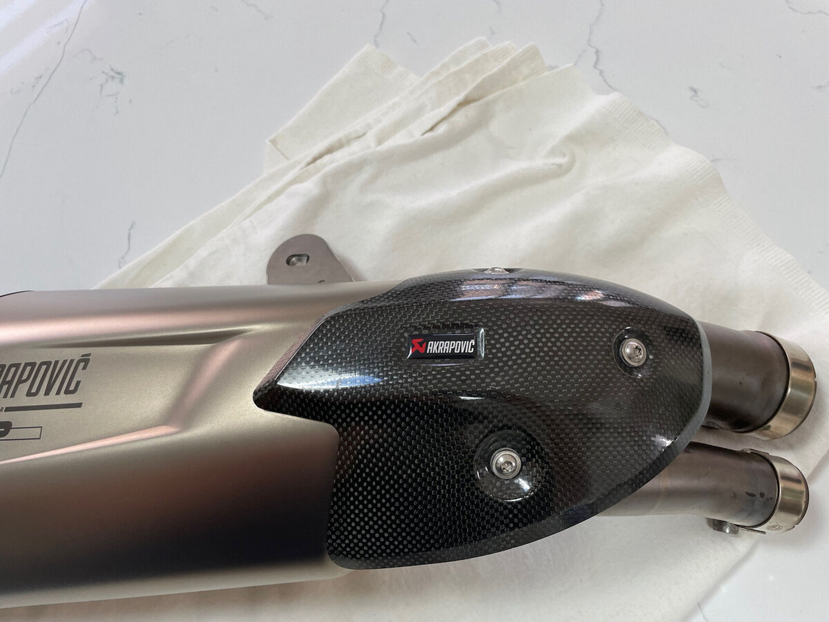 S1000R Akrapovic HP Sport Silencer 2017 and Up | eBay S1000R Akrapovic HP Sport Silencer 2017 and Up | eBay