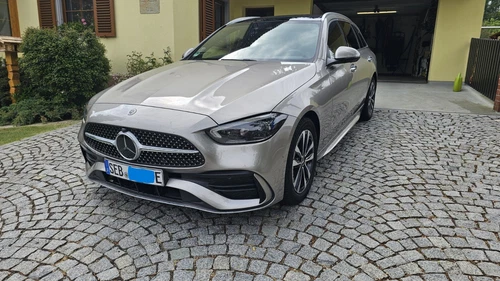 Mercedes-Benz C 300 e T-Modell (Hybrid) | Preis ist VB | AMG | 18.000 km