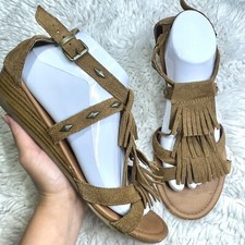 Minnetonka Merriam Suede Leather Fringe Sandals Tan Brown Low Wedge Women size 9