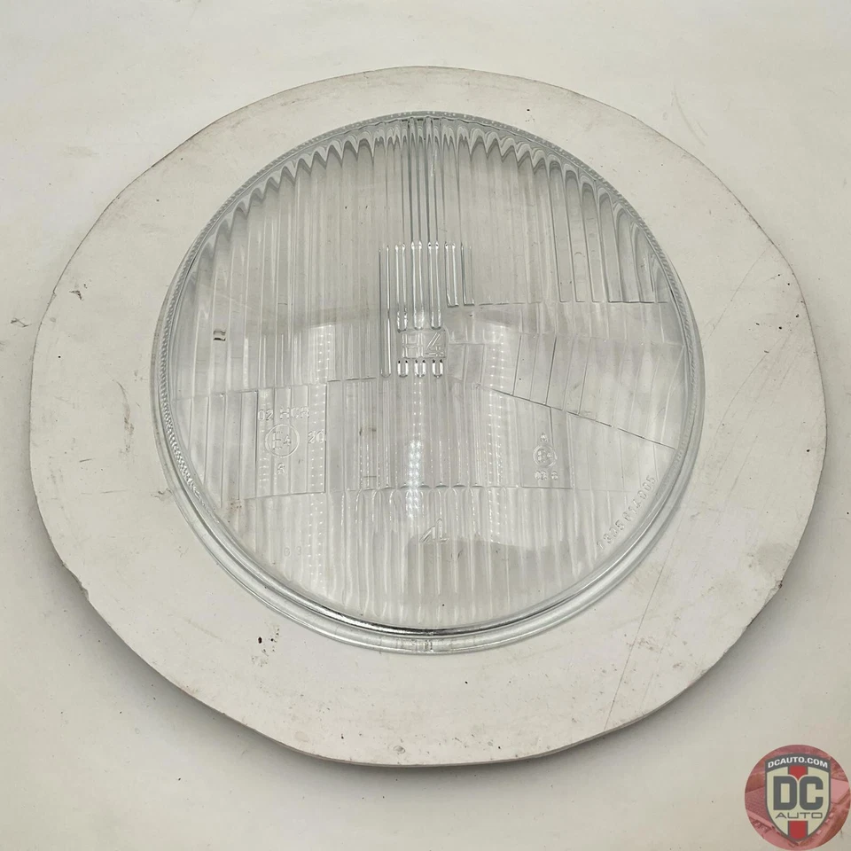 Porsche 911 1973 On, H4 Headlight Lens, Fluted 91163192700 NEW - Image 3 of 3