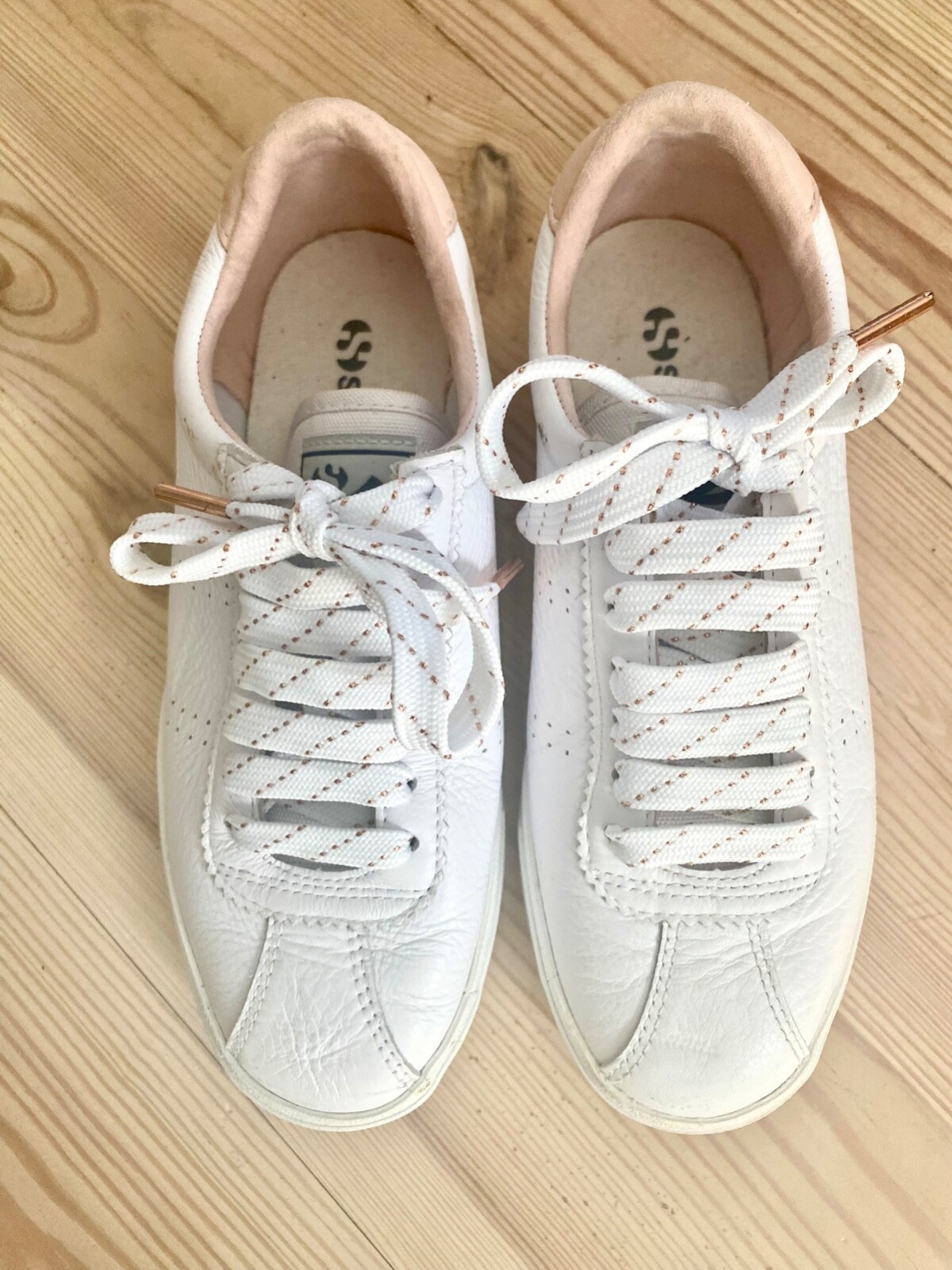 superga white 6